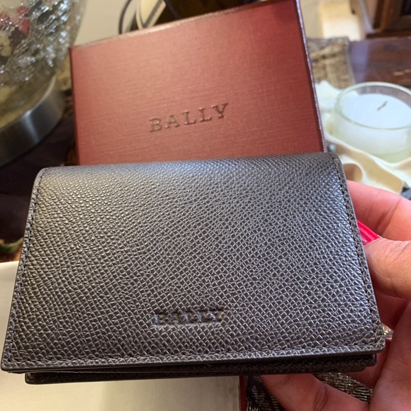 SOLD⛔️Authentic BALLY LEATHER BIFOLD WALLET - Picture 9 of 10